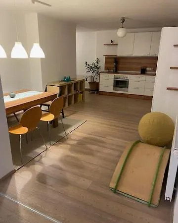 Zaubertal - Viel Raum - 86m2 Fuer Familie, & Arbeit Nahe Der Stadt Linz